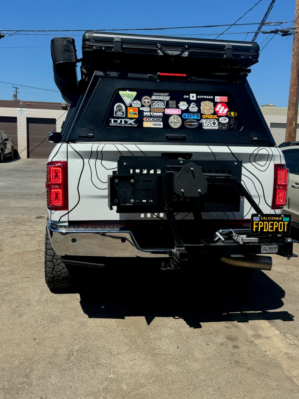 Dodge 2500 Armory Pro Swing Out 2.5 Hitch