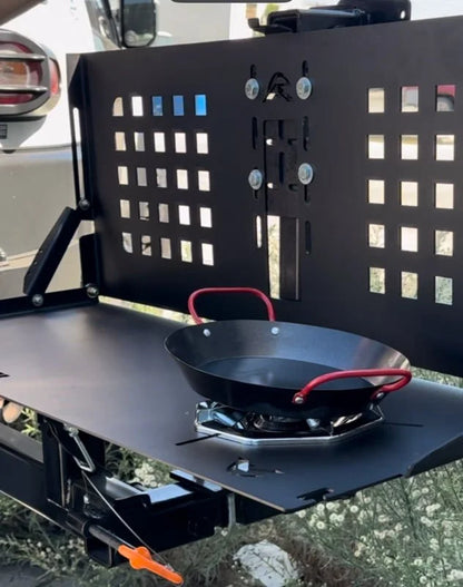 MEGA TABLE